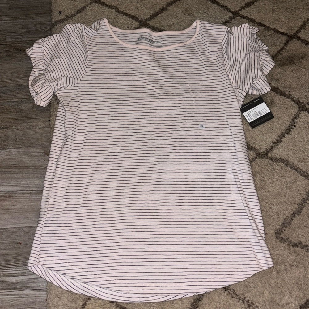 🌸NWT Eddie Bauer Pink and White Striped Short Sleeve Tee